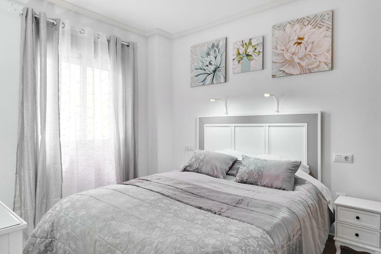 Apartament Almudena Playa Del Cura En Torrevieja Zewnętrze zdjęcie